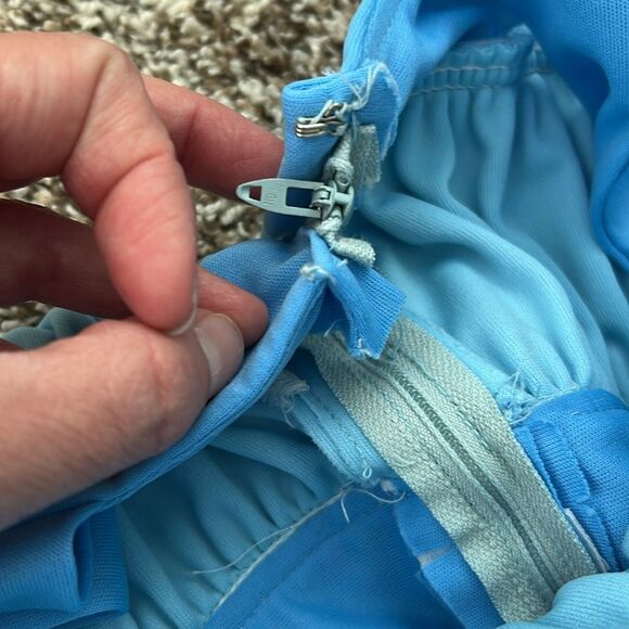 Vintage Union Label 70s Sleeveless Elegant Light Blue Maxi Dress - Picture 7 of 9